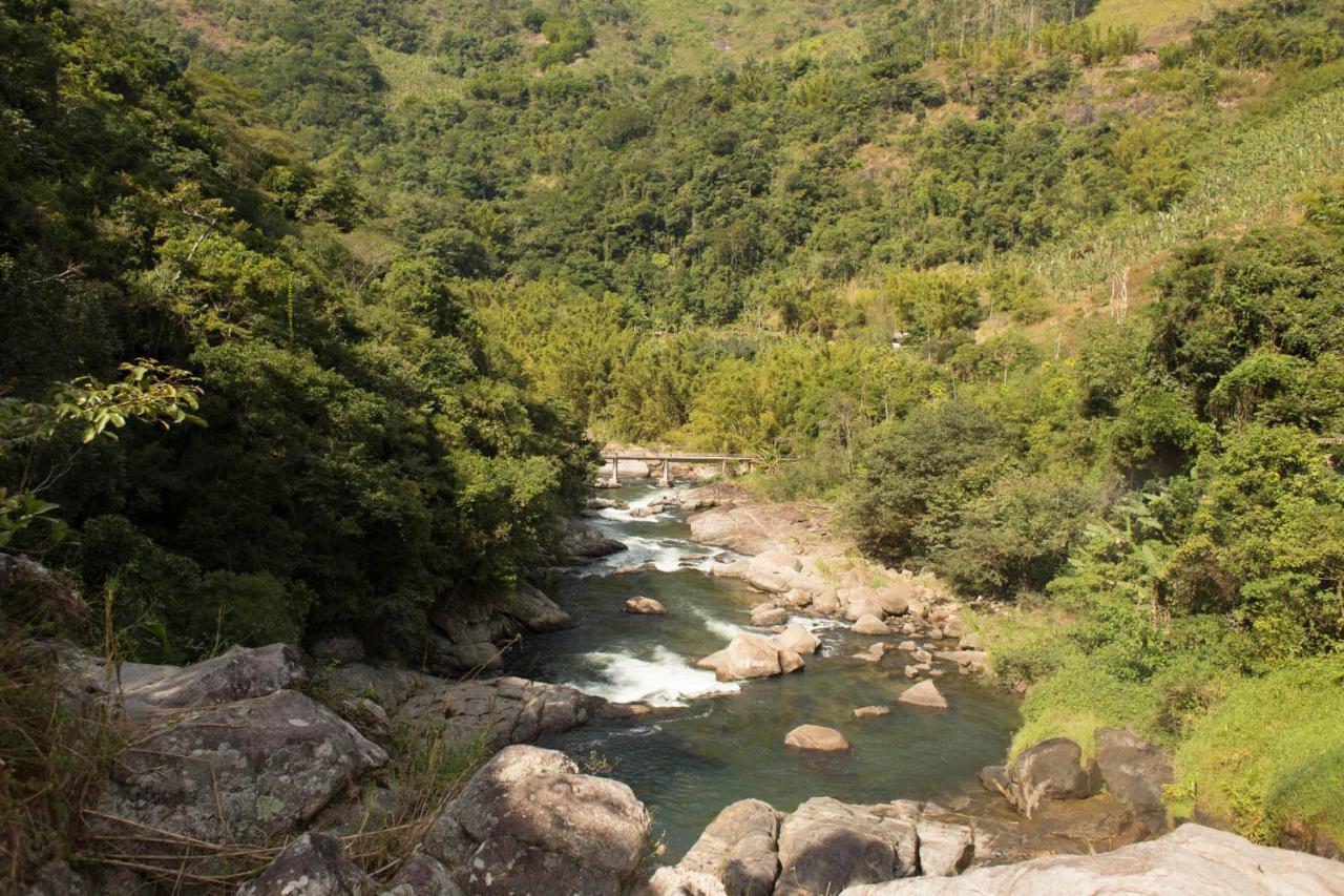 Pousada Cascata Casimiro de Abreu Esterno foto